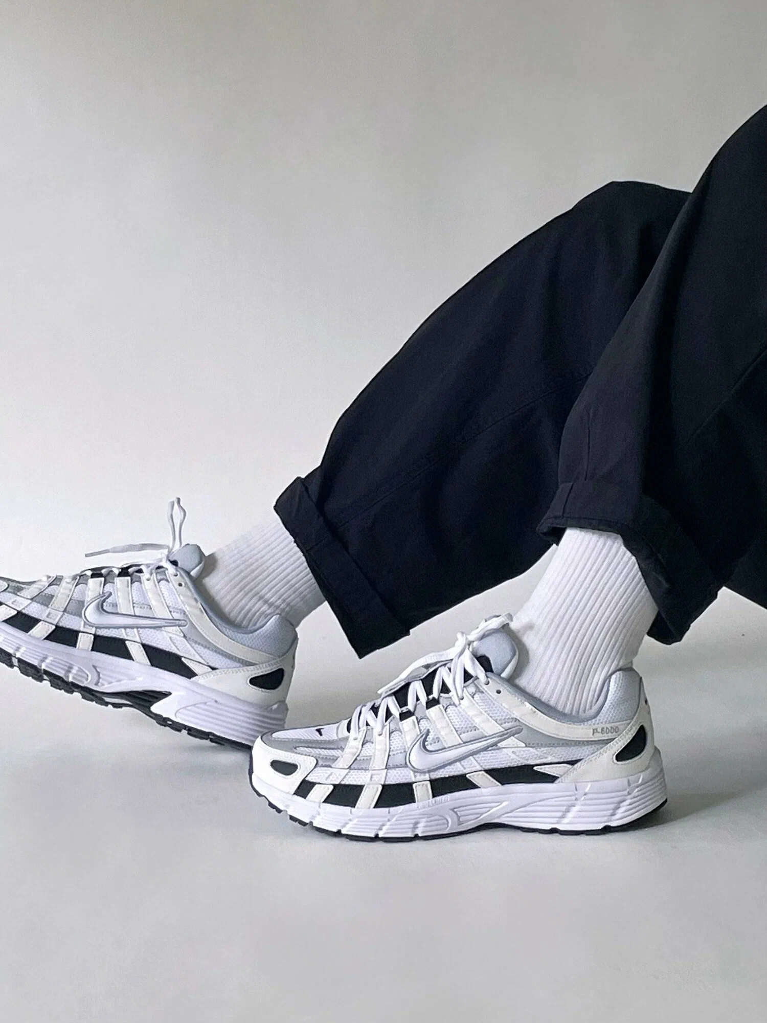 Nike Air Max P-6000 белые
