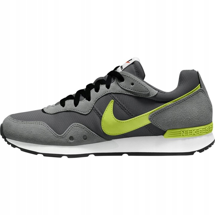 Найк Winter Runner