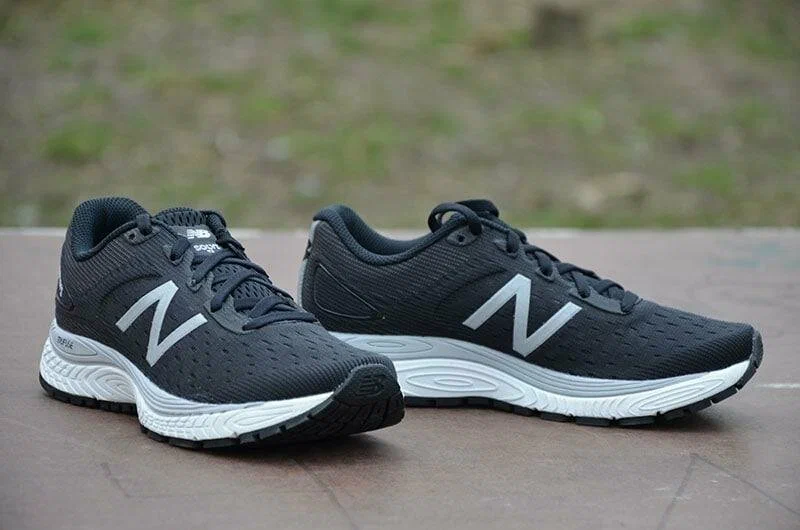 кроссовки new balance